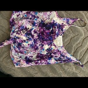 Rory Beca purple top